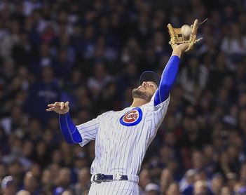 2-5. Bryant bota la pelota del campo en el triunfo de los Cachorros 2-5. Bryant bota la pelota del campo en el triunfo de los Cachorros