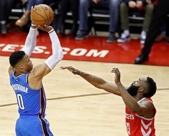 Los Pelicans, Los Spurs y los Thunder se acercan a los playoffs; eliminados los Clippers Los Pelicans, Los Spurs y los Thunder se acercan a los playoffs; eliminados los Clippers