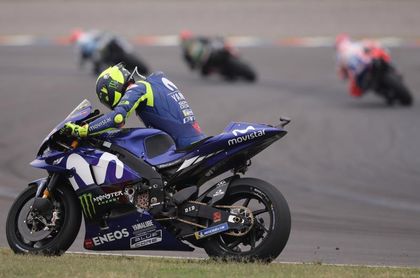 Ezpeleta (Dorna): "Respeto las decisiones tomadas por los comisarios" Ezpeleta (Dorna): "Respeto las decisiones tomadas por los comisarios"