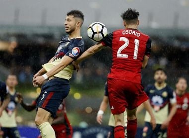 1-1. Toronto empata con el América en el Azteca y se clasifica a la final 1-1. Toronto empata con el América en el Azteca y se clasifica a la final