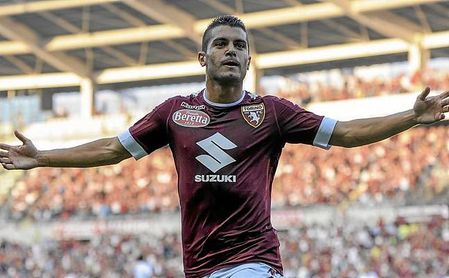 Falque ha hecho 14 goles y ha dado 12 asistencias en la 17/18. Falque ha hecho 14 goles y ha dado 12 asistencias en la 17/18.