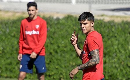 A Caparrós no le convenció Correa en sus cuatro partidos al mando del equipo. A Caparrós no le convenció Correa en sus cuatro partidos al mando del equipo.