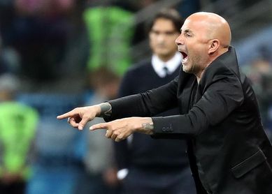 Ardiles: "Sampaoli es un arrogante y un ignorante" Ardiles: "Sampaoli es un arrogante y un ignorante"