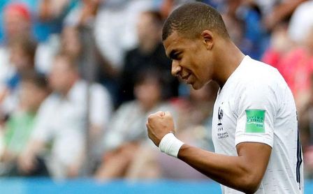 Maradona: "Mbappé es el Cavani que le faltó a Uruguay" Maradona: "Mbappé es el Cavani que le faltó a Uruguay"