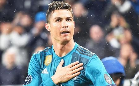 Cristiano Ronaldo abre una nueva época en el fútbol italiano Cristiano Ronaldo abre una nueva época en el fútbol italiano