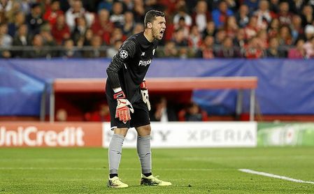 La despedida de David Soria, "un sevillista con necesidad de minutos" La despedida de David Soria, "un sevillista con necesidad de minutos"