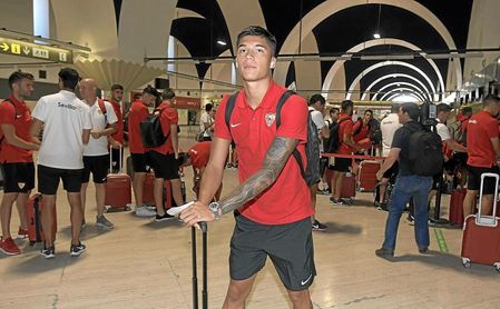 Please add the homepage on which the squad is supposed to be embedded. J Correa Lazio . Importante oferta de la Lazio por Correa - Estadio deportivo