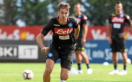 Fabián se queda sin minutos en el triunfo del Nápoles ante la Lazio (1-2) Fabián se queda sin minutos en el triunfo del Nápoles ante la Lazio (1-2)