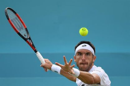 Leonardo Mayer gana a Sugita y alcanza la segunda ronda Leonardo Mayer gana a Sugita y alcanza la segunda ronda