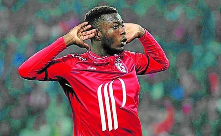 Nicolas Pépé seguirá en el Lille a pesar de haber tenido muchas ofertas durante este verano. Nicolas Pépé seguirá en el Lille a pesar de haber tenido muchas ofertas durante este verano.