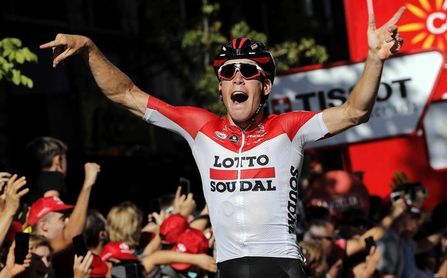El belga Wallays deja plantados a los esprinters, Simon Yates sigue de rojo El belga Wallays deja plantados a los esprinters, Simon Yates sigue de rojo