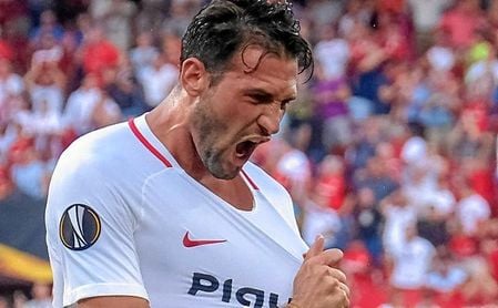 Franco Vázquez marcó un golazo y fue uno de los mejores del Sevilla FC. Franco Vázquez marcó un golazo y fue uno de los mejores del Sevilla FC.