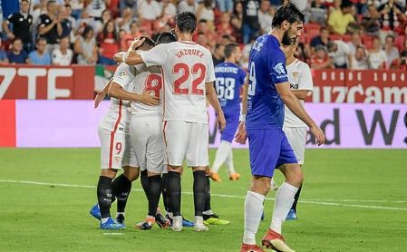 Un Sevilla casi infalible en los estrenos Un Sevilla casi infalible en los estrenos