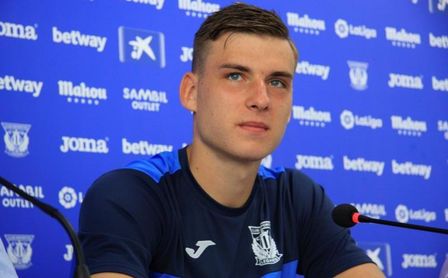 Lunin y Eraso no entran en la convocatoria contra el Eibar Lunin y Eraso no entran en la convocatoria contra el Eibar