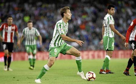 Canales, en un lance del Real Betis-Athletic Club Canales, en un lance del Real Betis-Athletic Club