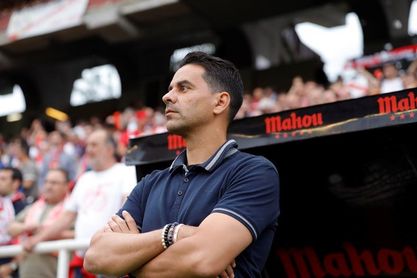 Míchel cuenta con siete ausencias en el entrenamiento Míchel cuenta con siete ausencias en el entrenamiento