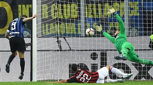 Icardi da al Inter el derbi de Milán en el minuto 92 Icardi da al Inter el derbi de Milán en el minuto 92