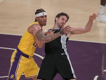 142-143. James falla el tiro de la victoria y los Lakers encajan la tercera derrota 142-143. James falla el tiro de la victoria y los Lakers encajan la tercera derrota