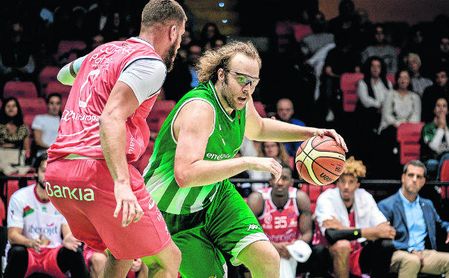 Stainbrook, durante el encuentro frente al Palma. Stainbrook, durante el encuentro frente al Palma.