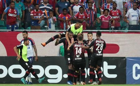 Atlético Paranaense con Pablo llega confiado al encuentro con el Fluminense. Atlético Paranaense con Pablo llega confiado al encuentro con el Fluminense.