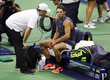 Nadal se somete este lunes a una artroscopia y no estará en Londres Nadal se somete este lunes a una artroscopia y no estará en Londres