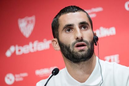 Gonalons se cae de la convocatoria por fiebre Gonalons se cae de la convocatoria por fiebre