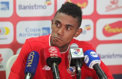 Bárcenas, centrocampista del Oviedo, baja para la selección de Panamá Bárcenas, centrocampista del Oviedo, baja para la selección de Panamá