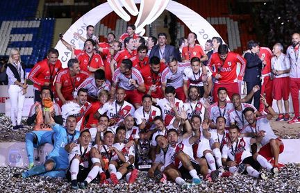 Boca y River ponen en juego su historia en la final de la Copa Libertadores Boca y River ponen en juego su historia en la final de la Copa Libertadores