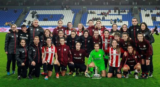 0-1. El Athletic aprovecha un error de Malena para revalidar el Teresa Herrera 0-1. El Athletic aprovecha un error de Malena para revalidar el Teresa Herrera