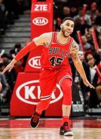 Denzel Valentine se perderá toda la temporada con los Bulls Denzel Valentine se perderá toda la temporada con los Bulls