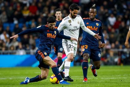 Isco responde a la crítica sobre su peso haciendo una encuesta en redes Isco responde a la crítica sobre su peso haciendo una encuesta en redes