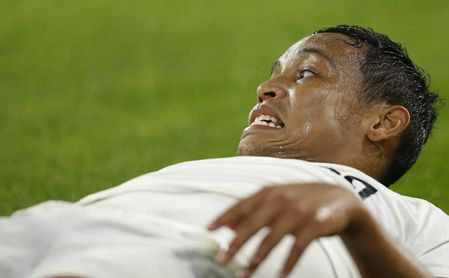Muriel no dejó de intentarlo y provocó el penalti del 1-0. Muriel no dejó de intentarlo y provocó el penalti del 1-0.