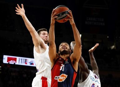 76-73. El Baskonia recupera el pulso con un agónico triunfo ante el CSKA 76-73. El Baskonia recupera el pulso con un agónico triunfo ante el CSKA