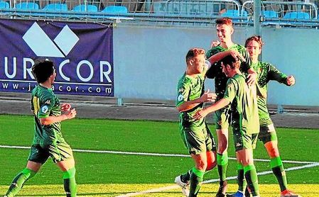 El Betis Deportivo volvió a la senda del triunfo ante el Ciudad de Lucena. El Betis Deportivo volvió a la senda del triunfo ante el Ciudad de Lucena.