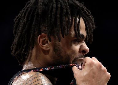144-127. Russell lidera ataque arrollador de Nets que destrozan a Hawks 144-127. Russell lidera ataque arrollador de Nets que destrozan a Hawks