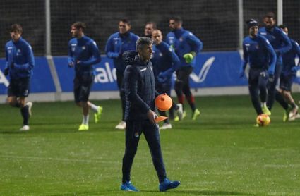 Alguacil se estrenó como entrenador de la Real y podría recuperar jugadores Alguacil se estrenó como entrenador de la Real y podría recuperar jugadores