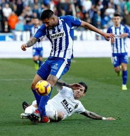 2-1. La pegada del Alavés tumba al Valencia 2-1. La pegada del Alavés tumba al Valencia