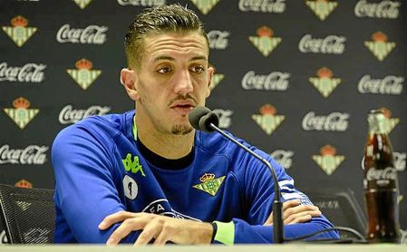 Feddal: "Si el Betis está en la Copa, es para intentar conquistarla" Feddal: "Si el Betis está en la Copa, es para intentar conquistarla"