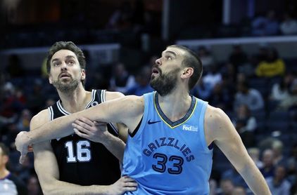 Marc gana el duelo a Pau y rompe la racha perdedora de Grizzlies; regresa Mirotic Marc gana el duelo a Pau y rompe la racha perdedora de Grizzlies; regresa Mirotic