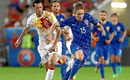 Marko Rog, en un partido con Croacia frente a España. Marko Rog, en un partido con Croacia frente a España.