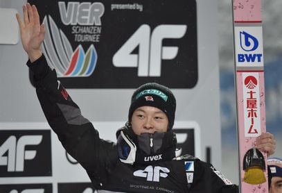 Kobayashi mantiene su racha triunfal en Val di Fiemme Kobayashi mantiene su racha triunfal en Val di Fiemme