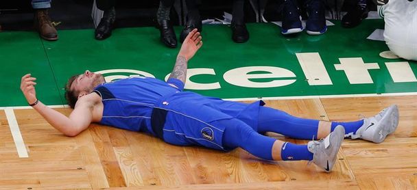 Luka Doncic vuelve a coquetear con triple-doble y decide el triunfo de Mavericks Luka Doncic vuelve a coquetear con triple-doble y decide el triunfo de Mavericks