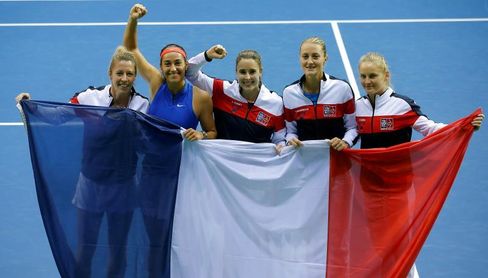 Rumanía da la sorpresa y acompaña a Bielorrusia y Francia en semifinales Rumanía da la sorpresa y acompaña a Bielorrusia y Francia en semifinales