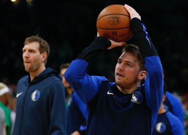 Doncic: "Estoy contento por mi evolución y feliz de tener a Kristaps" Doncic: "Estoy contento por mi evolución y feliz de tener a Kristaps"