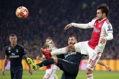 Benzema tiene dolor en la cadera pero no se descarta para Liga Benzema tiene dolor en la cadera pero no se descarta para Liga