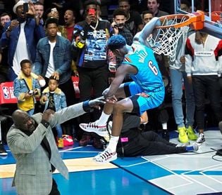 Diallo hace vuelos espectaculares y es el nuevo "rey" de los Mates en la NBA Diallo hace vuelos espectaculares y es el nuevo "rey" de los Mates en la NBA