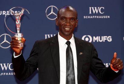 Kipchoge, premio a la hazaña deportiva Kipchoge, premio a la hazaña deportiva