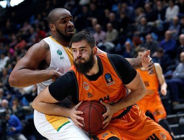 Dubljevic: "La final de la Eurocopa perdida hace dos años es una motivación" Dubljevic: "La final de la Eurocopa perdida hace dos años es una motivación"