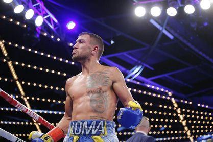 Lomachenko se enfrentará a Crolla en la defensa de sus cetros AMB y OMB Lomachenko se enfrentará a Crolla en la defensa de sus cetros AMB y OMB