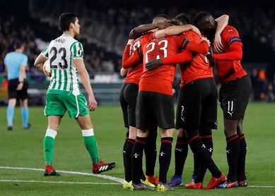 El Betis cae eliminado y Chelsea e Inter sellan su pase a octavos El Betis cae eliminado y Chelsea e Inter sellan su pase a octavos